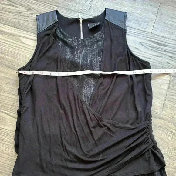 🔥Schwiing🔥 | Black and silver  metallic dress - Picture 5 of 10